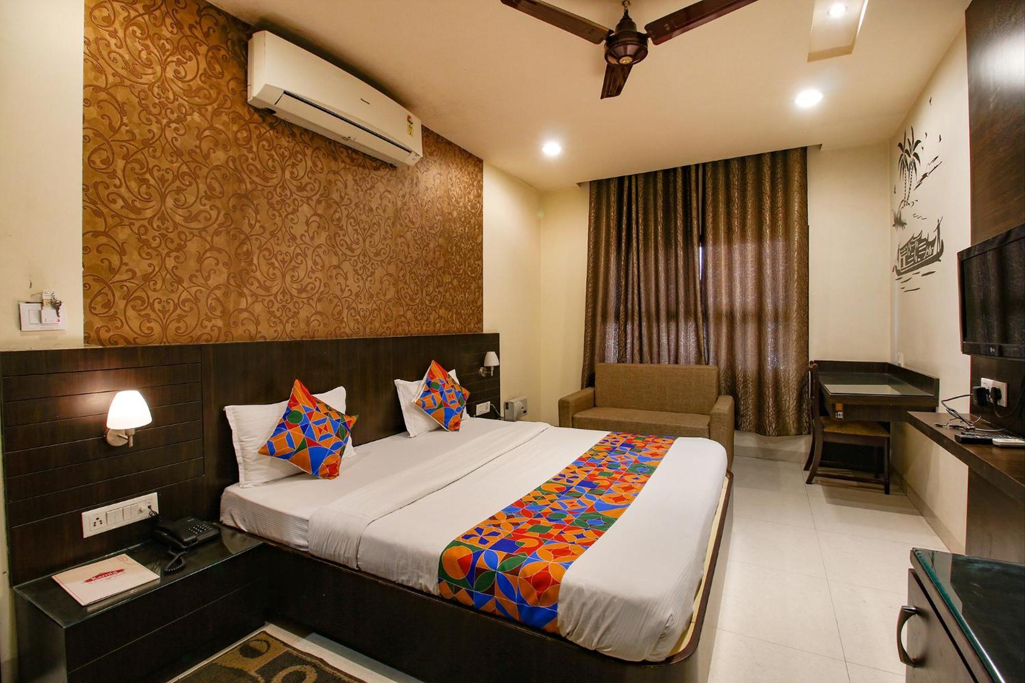 Hotel Regency Bhopal Esterno foto