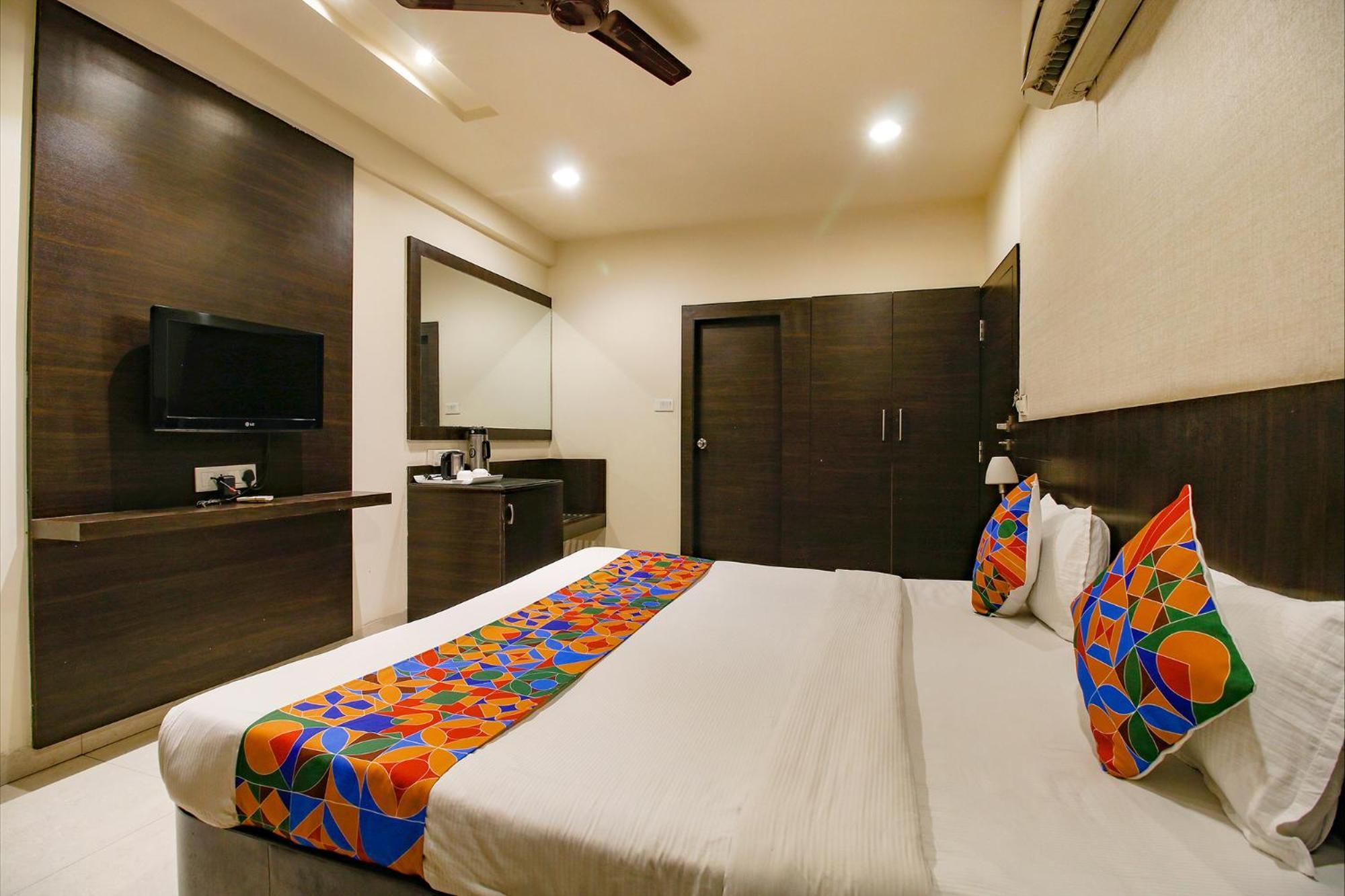 Hotel Regency Bhopal Esterno foto